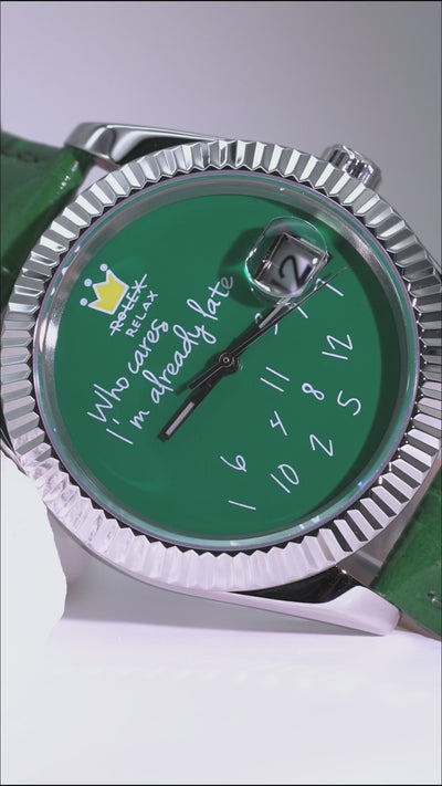 EONDATE MAXI CLASSIC LEATHER WATCH video