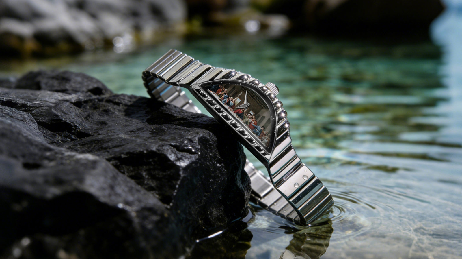 FIRST QUARTER CLASSIC WATCH details
